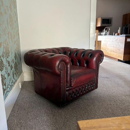 Bath Roof Terrace Apartment, City Centre, Sleeps Up To 8 Exterior foto