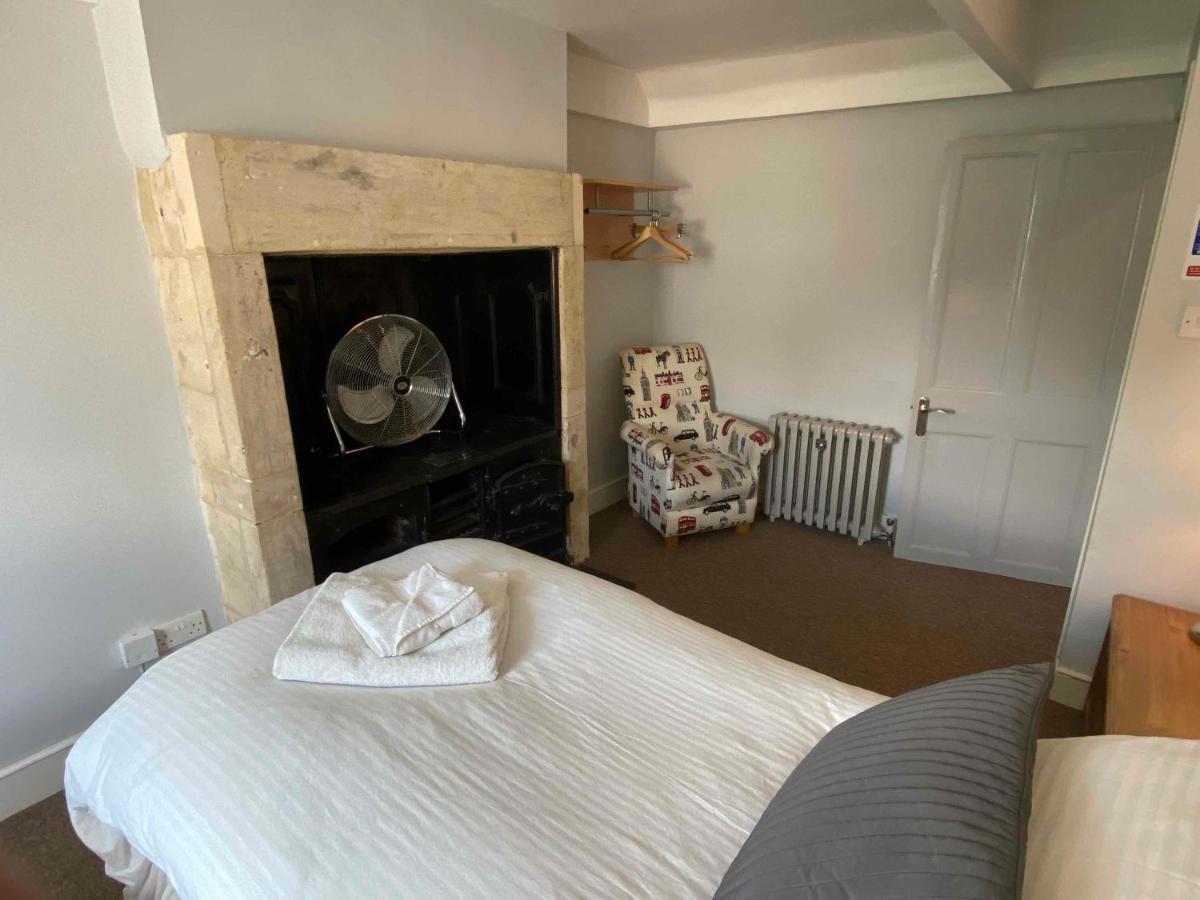Bath Roof Terrace Apartment, City Centre, Sleeps Up To 8 Exterior foto